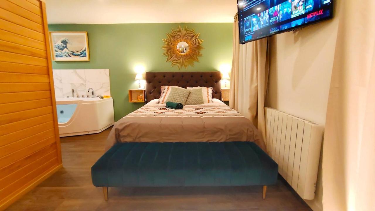 Votre Escale Jungle Sauna & Spa Νιόρ Εξωτερικό φωτογραφία
