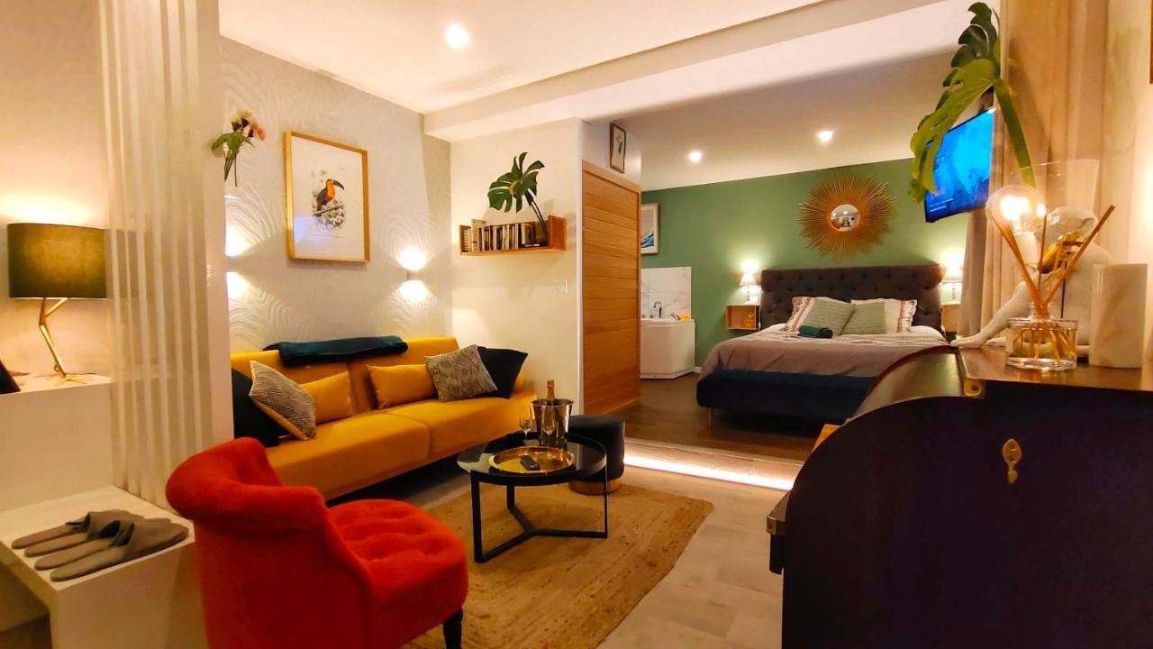 Votre Escale Jungle Sauna & Spa Νιόρ Εξωτερικό φωτογραφία